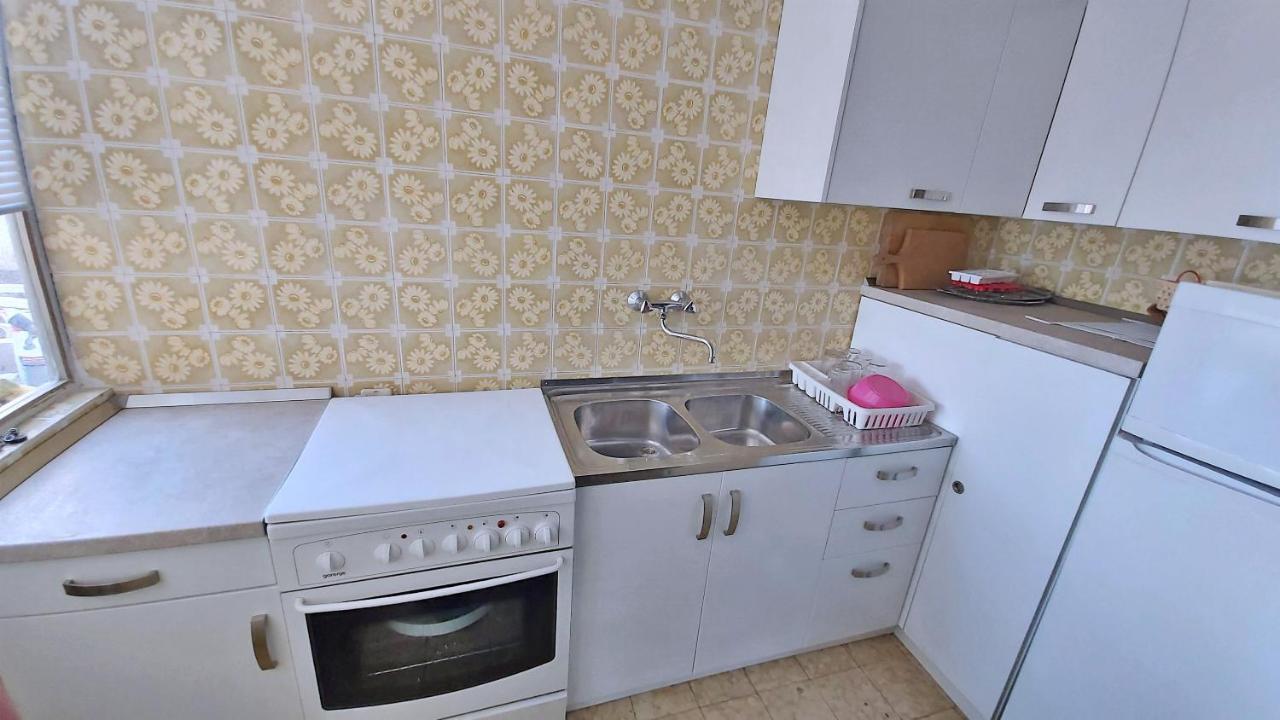 Apartment Cedo Omiš Екстериор снимка